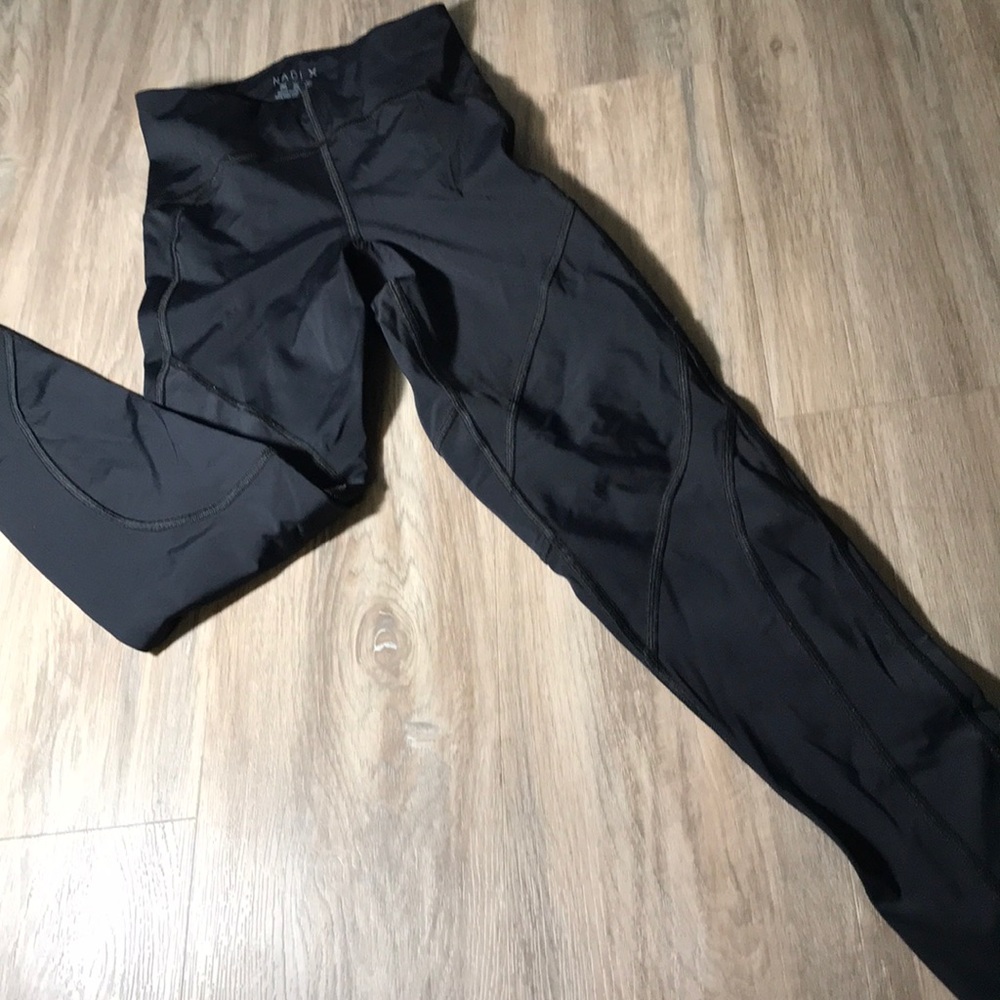 NADI X - MEN Black SOLD OUT ONLINE - Picture 4 of 8